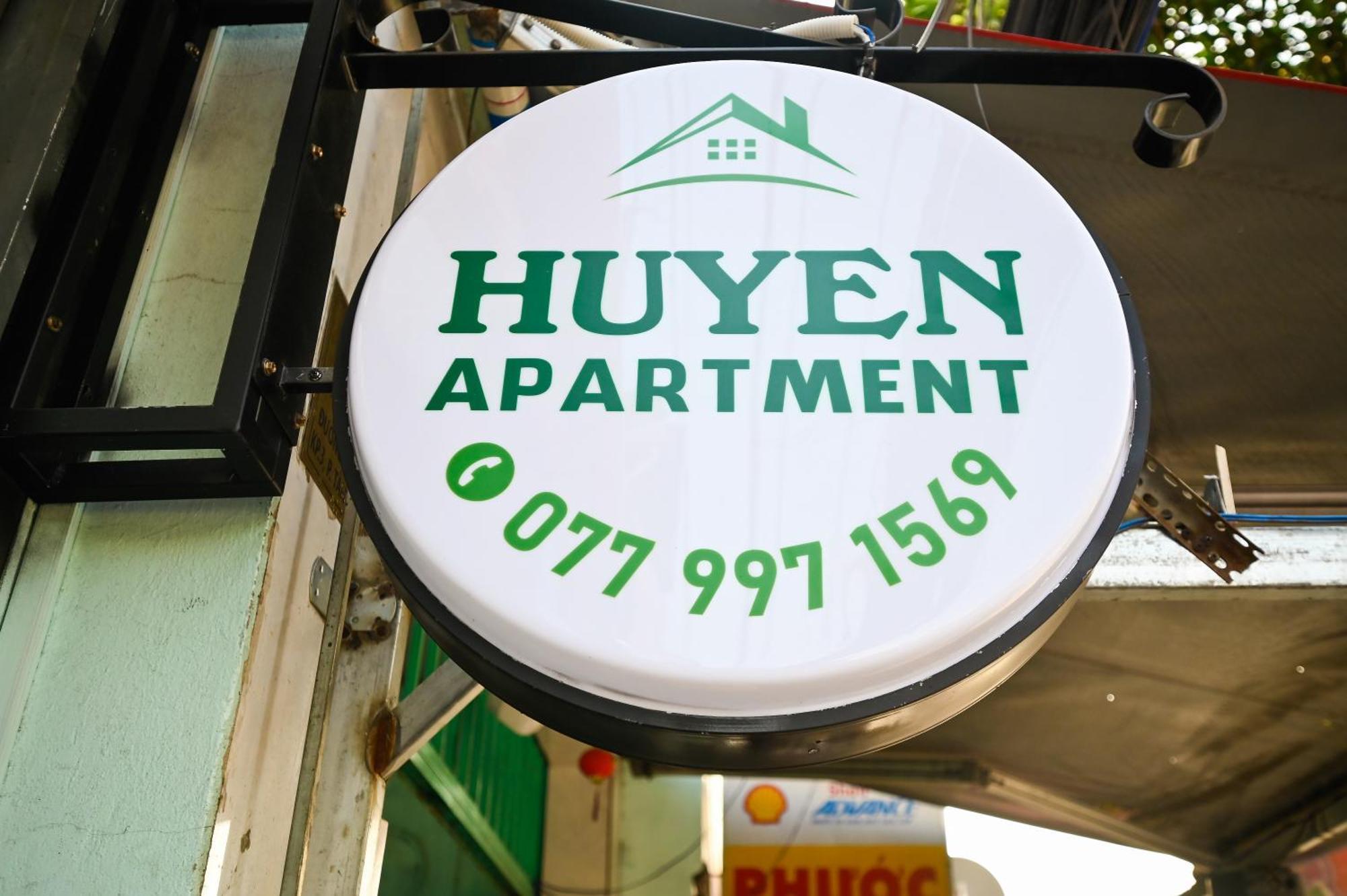 Huyen Apartment Хошимин Екстериор снимка