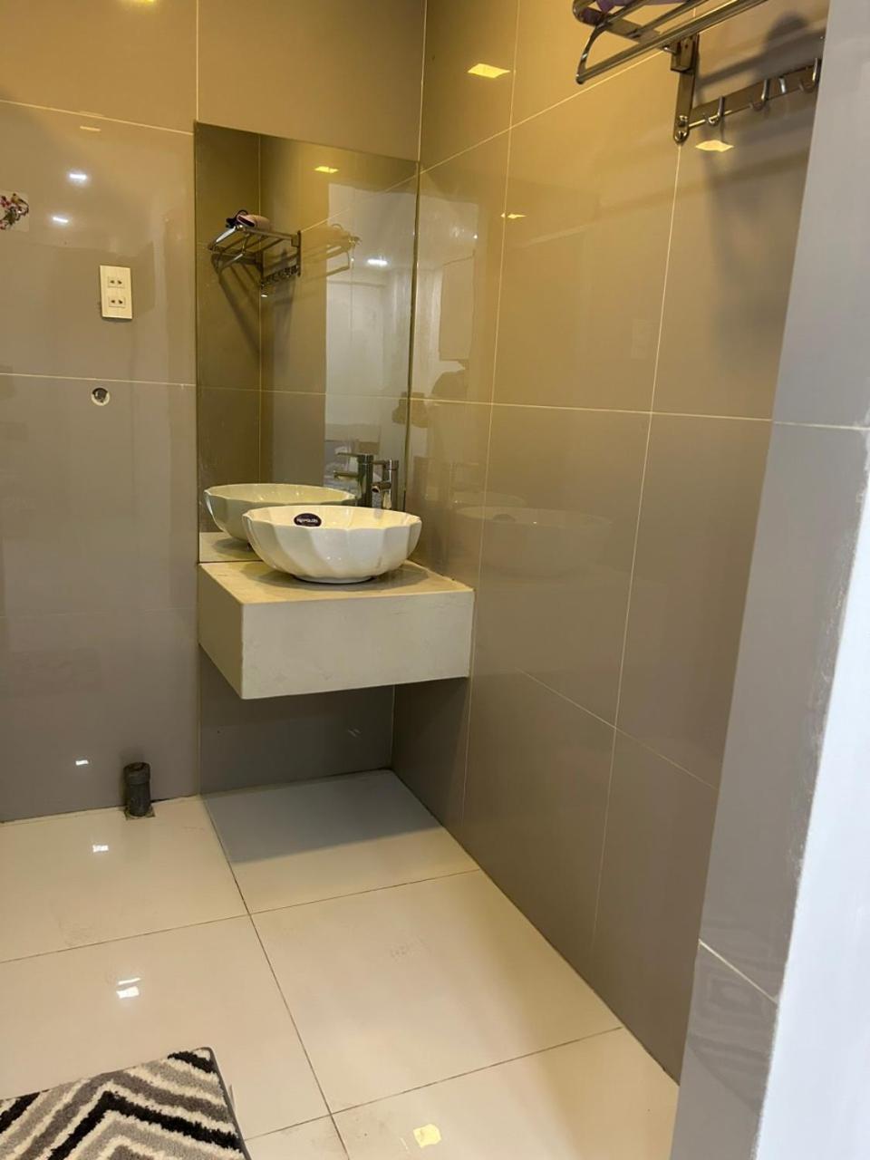 Huyen Apartment Хошимин Екстериор снимка